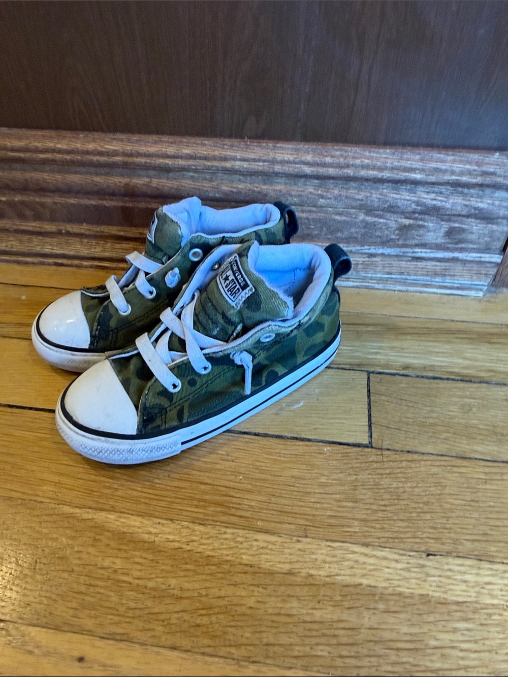 Converse Kids Olive Camo All Star High-Top Sneakers - Picture 3 of 6